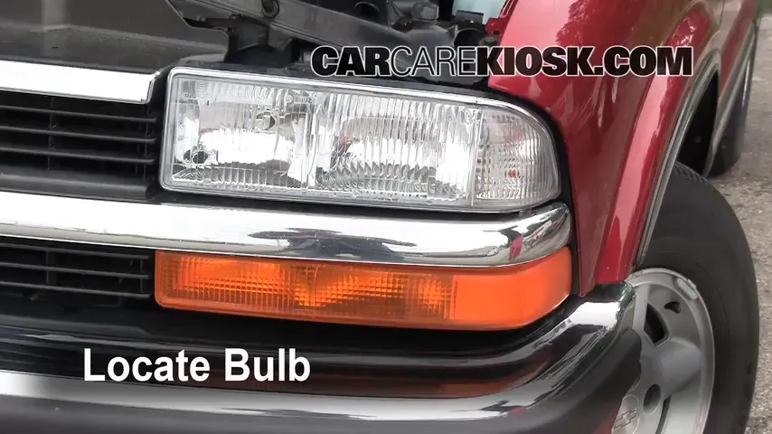 1999 Chevrolet Blazer LS 4.3L V6 (4 Door) Lights